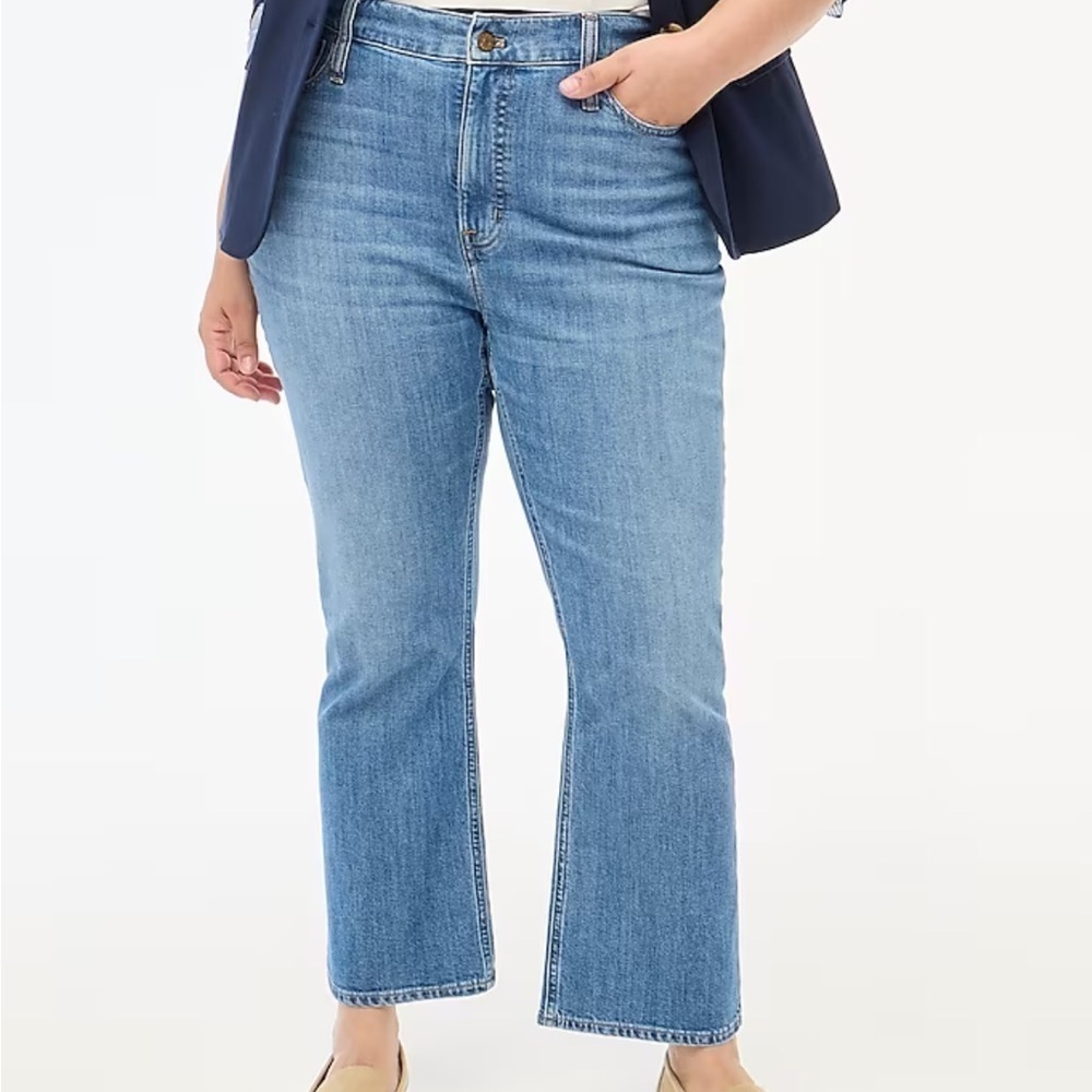 J crew blue pebble wash Flare crop mid-rise jean in all-day stretch